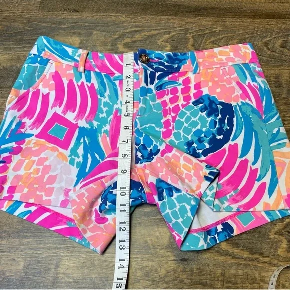 Lilly Pulitzer Pink Blue Womens 6 Callahan Floral Aloha Beachy Tropical Shorts - Picture 3 of 8